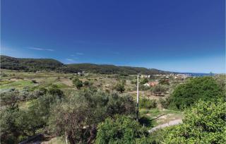 Lovely Apartment In Supetarska Draga - 4