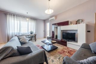 Main square apartment - Durrës - 7