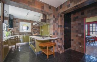 Beautiful Home In Perugia - Gaglietole - 3