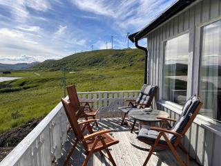 Aurora Mountain & Ocean House - Karlsøy - 1