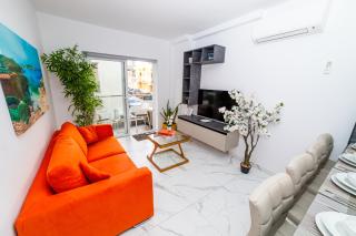 Sea Breeze, Spacious 2-Bedroom LUX Seaside Apartments - St Paul's Bay - 1