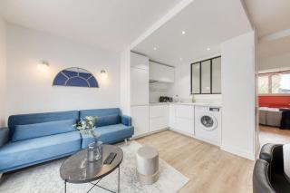 The Blue and Gold Cocoon Appart - Viry-Châtillon - 9
