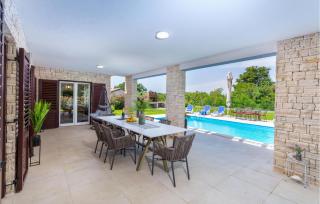 3 Bedroom Beautiful Home In Sosici - Sošići - 8