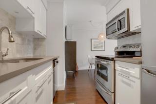 Modern Kitsilano 1 bedroom steps from the Beach - Vancouver - 2