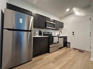 Stylish Cozy Studio in Downtown - Baltimore - 7