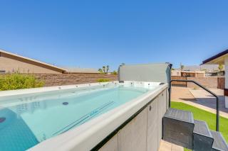 Lake Havasu Views Home with Patio and Putting Green! - Lake Havasu City - 0