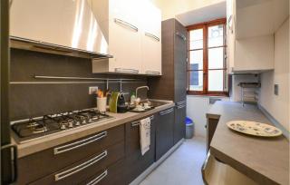 2 Bedroom Nice Apartment In Arezzo - Arezzo - 7