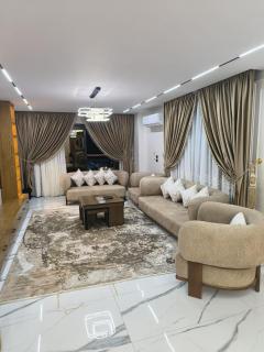 شقه فندقيه 3 غرف Luxury Apartment - Il Cairo - 0