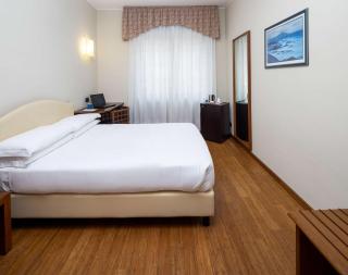 Best Western Hotel Crimea - Torino - 0