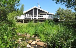 3 Bedroom Nice Home In Aakirkeby - 3