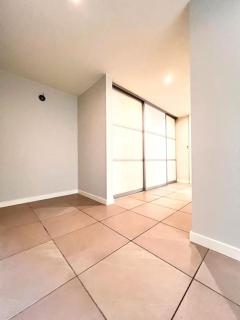 Charming apartment by the beach - 5