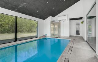 Beautiful Home In Børkop With Kitchen - Børkop - 1
