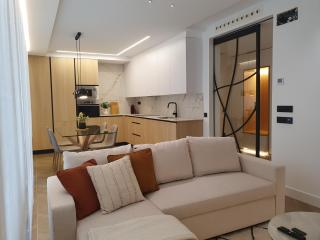 Nanai - Apartamento en el centro, parking gratuito - Logroño - 0