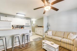 Walkable Couples Retreat in North Myrtle Beach! - Myrtle Beach - 0