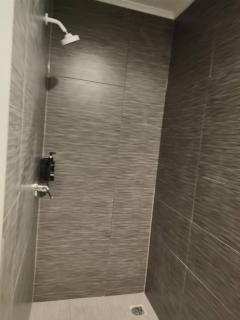 2 Double Bed including 1 double sofa bed Studio at Epsom - 5