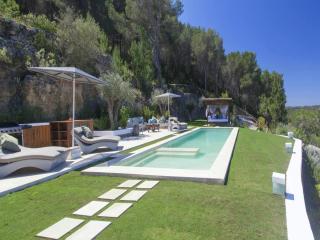 Holiday home with barbecue space - Santa Eularia des Riu - 3