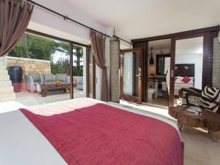 Holiday home with barbecue space - Santa Eularia des Riu - 9
