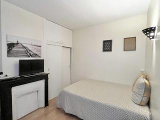 Paris Center Quarter Latin Nice 1 bedroom - 8