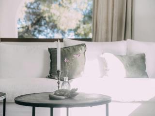 Spacious holiday home with lovely balcony - Cala Vadella - 2