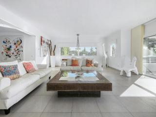Stylish villa with generous veranda - Can Furnet - 9