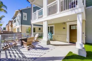 Newer Construction Beauty Steps to Mission Beach and Bay - San Diego - 3