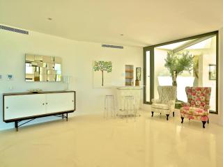 Modern holiday home with vast terracing - San José - 4