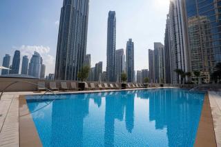 Tick - 4BR Burj Khalifa Fountain Views Forte 1 - Dubai - 8