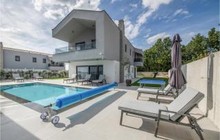 Beautiful Home In Rebici - 1