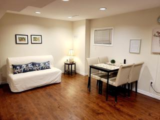 Spacious and bright unit with natural light. - 7