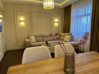 City Center, White Towers - 8