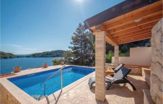 Gorgeous Apartment In Karbuni With Wifi - Prizba - 4