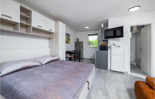 Gorgeous Home In Peroj With Wifi - Peroj - 6