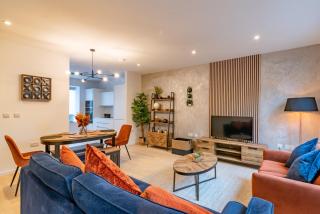 Modern 5 Bedroom Town House with off St Parking - Bristol - 5