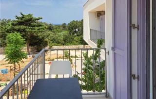 2 Bedroom Gorgeous Apartment In Olib - Olib - 4