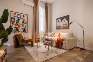 Luxury Art Deco Apartment Near Hungarian Parliament - Budapest - 5