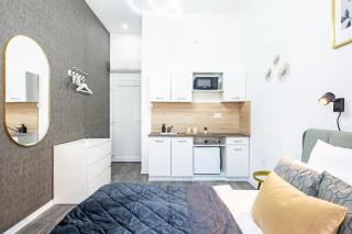 Extreme Central - NEW - AC Studio - Budapest - 2