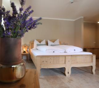 Gutshaus 1250 - Hotel mit Innenhof am Bach - 0