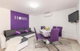 Amazing Apartment In Pavicini With Wifi - Pavicini - 0