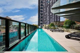 Discover Melbourne from a Stylish City Retreat - 0