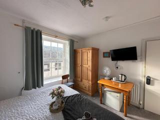 Tivoli Guesthouse Room 9 - Whitehaven - 8