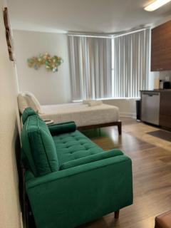 Exclusive Suites in MDR-Venice with Pool, GYM & HotTub - Los Angeles - 4