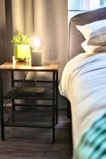 The Orange Factory by AltoLuxoExperience Short Lets & Serviced Accommodation with Free Wifi - Bristol - 1