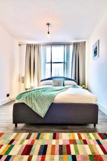 The Orange Factory by AltoLuxoExperience Short Lets & Serviced Accommodation with Free Wifi - Bristol - 0