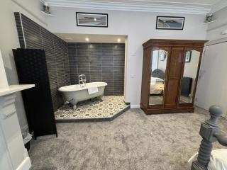The Chapel House - Scarborough - 5