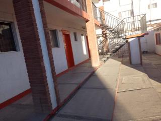 Hotel California - Nuevo Casas Grandes - 7