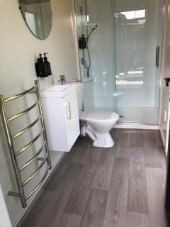 A Rural Retreat cabin with Private bathroom - 1