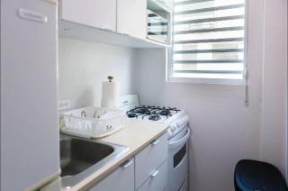103-Delightful GEM in the city, Close to the Beach with Free Parking - San Juan - 1