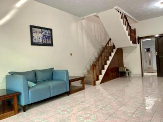 Blezz Villa Tasik 2 - - 7