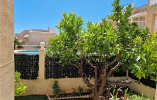 Cozy Home In Torrevieja With Wifi - 3