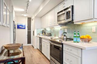KBM Resorts FREE CAR Maui Kaanapali Villas Renovated Studio Near Beach Central AC MKV-B247 - 2